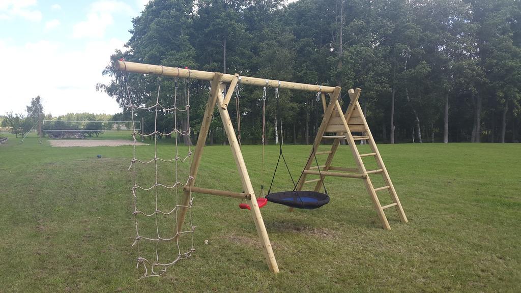 Erlendi Kodumajutus Pärnu Exterior foto