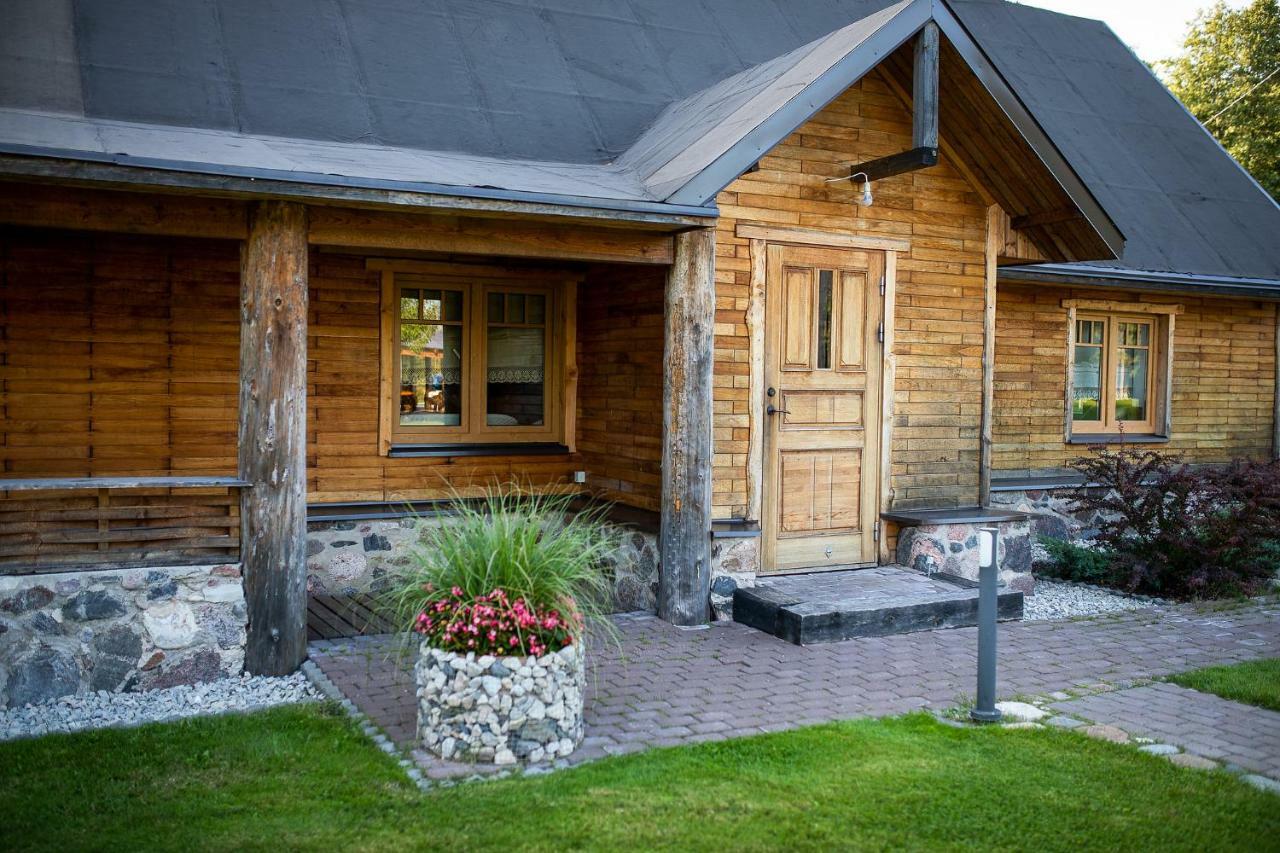 Erlendi Kodumajutus Pärnu Exterior foto