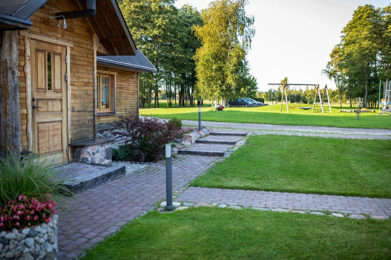 Erlendi Kodumajutus Pärnu Exterior foto