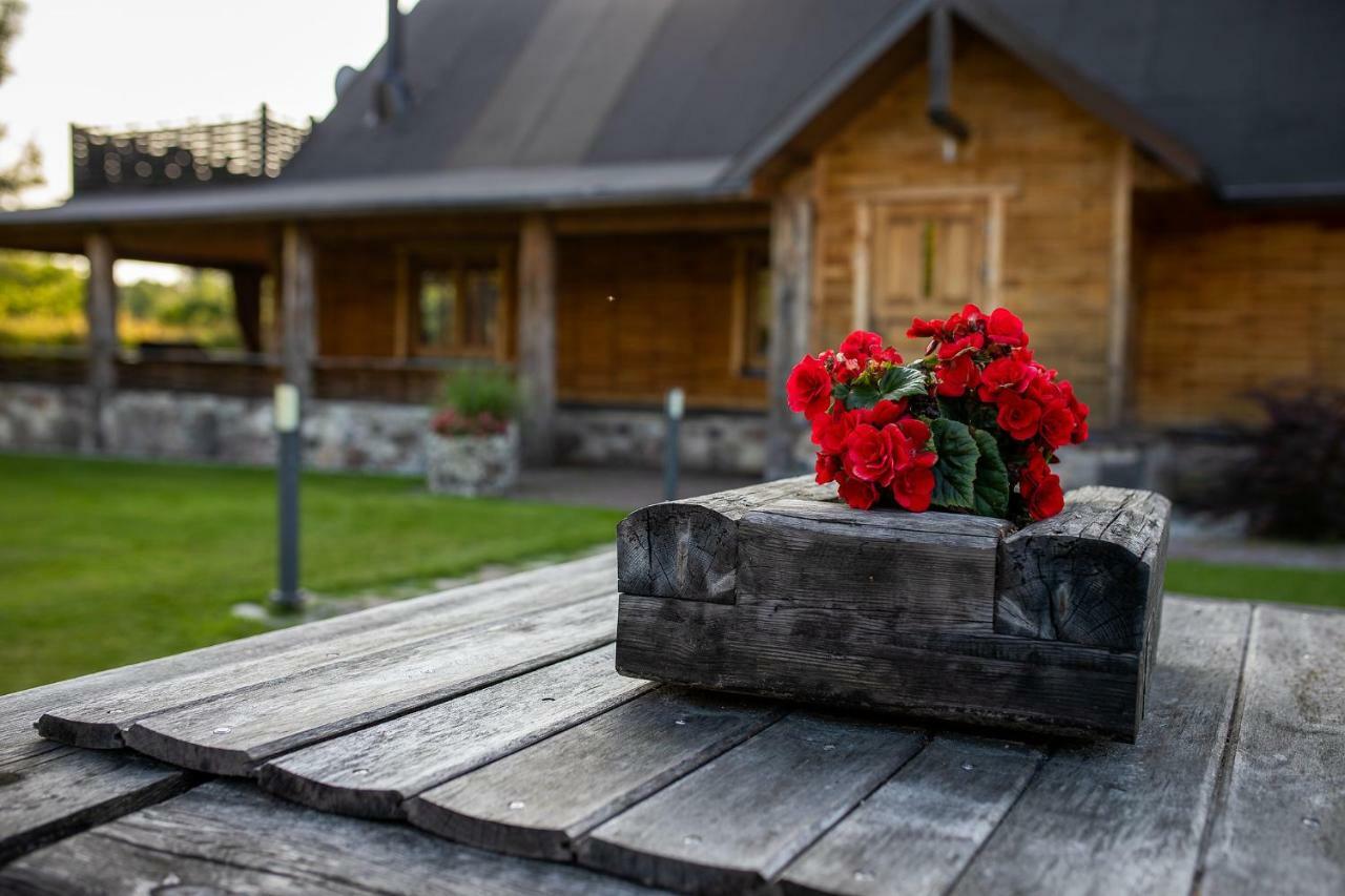 Erlendi Kodumajutus Pärnu Exterior foto