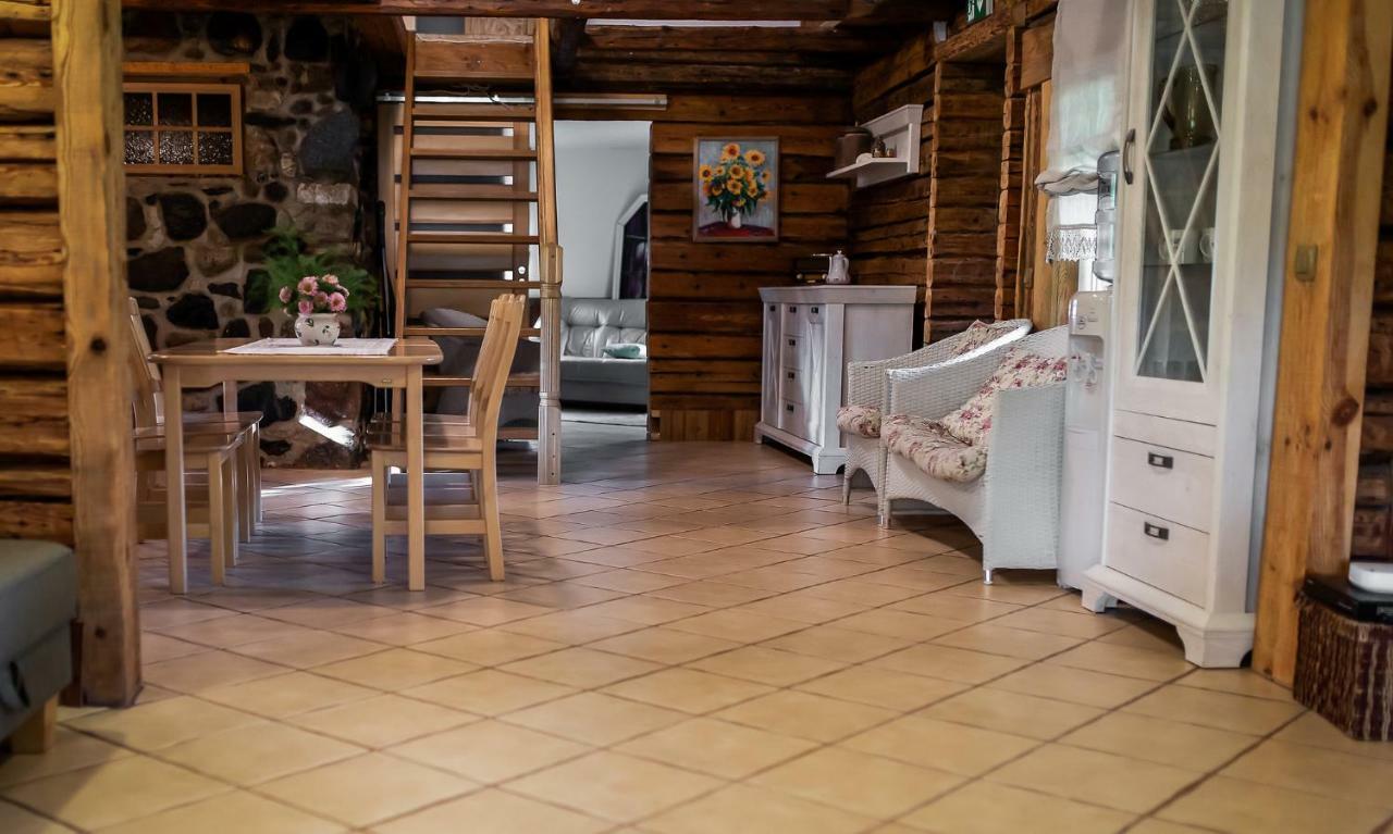 Erlendi Kodumajutus Pärnu Exterior foto