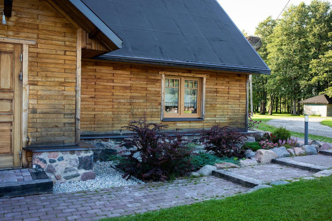 Erlendi Kodumajutus Pärnu Exterior foto