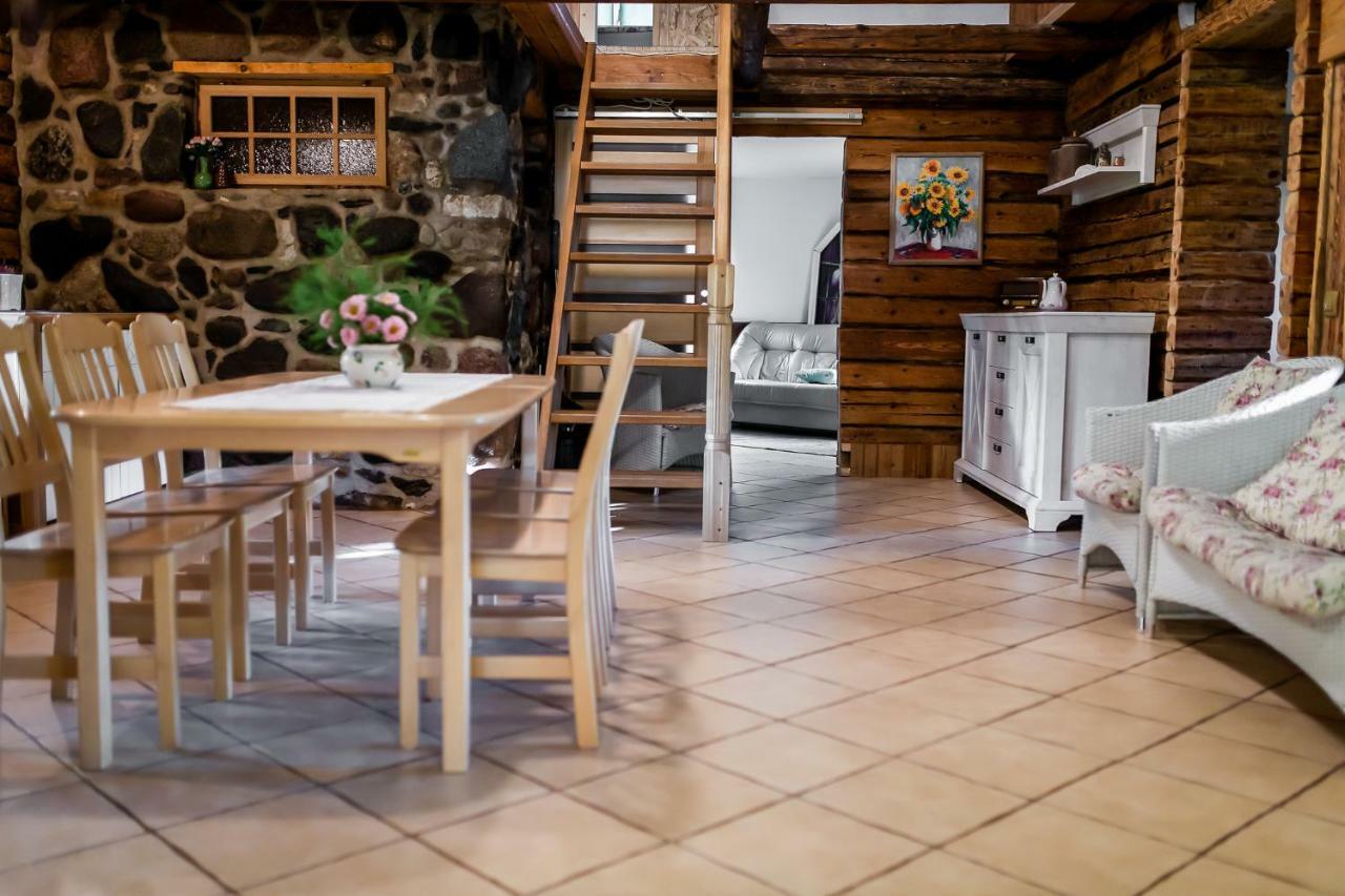 Erlendi Kodumajutus Pärnu Exterior foto