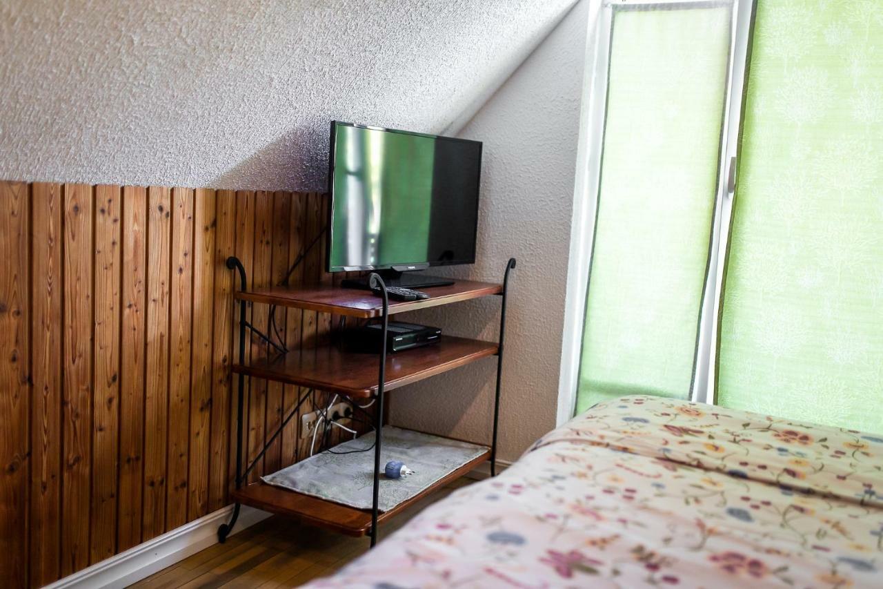 Erlendi Kodumajutus Pärnu Exterior foto